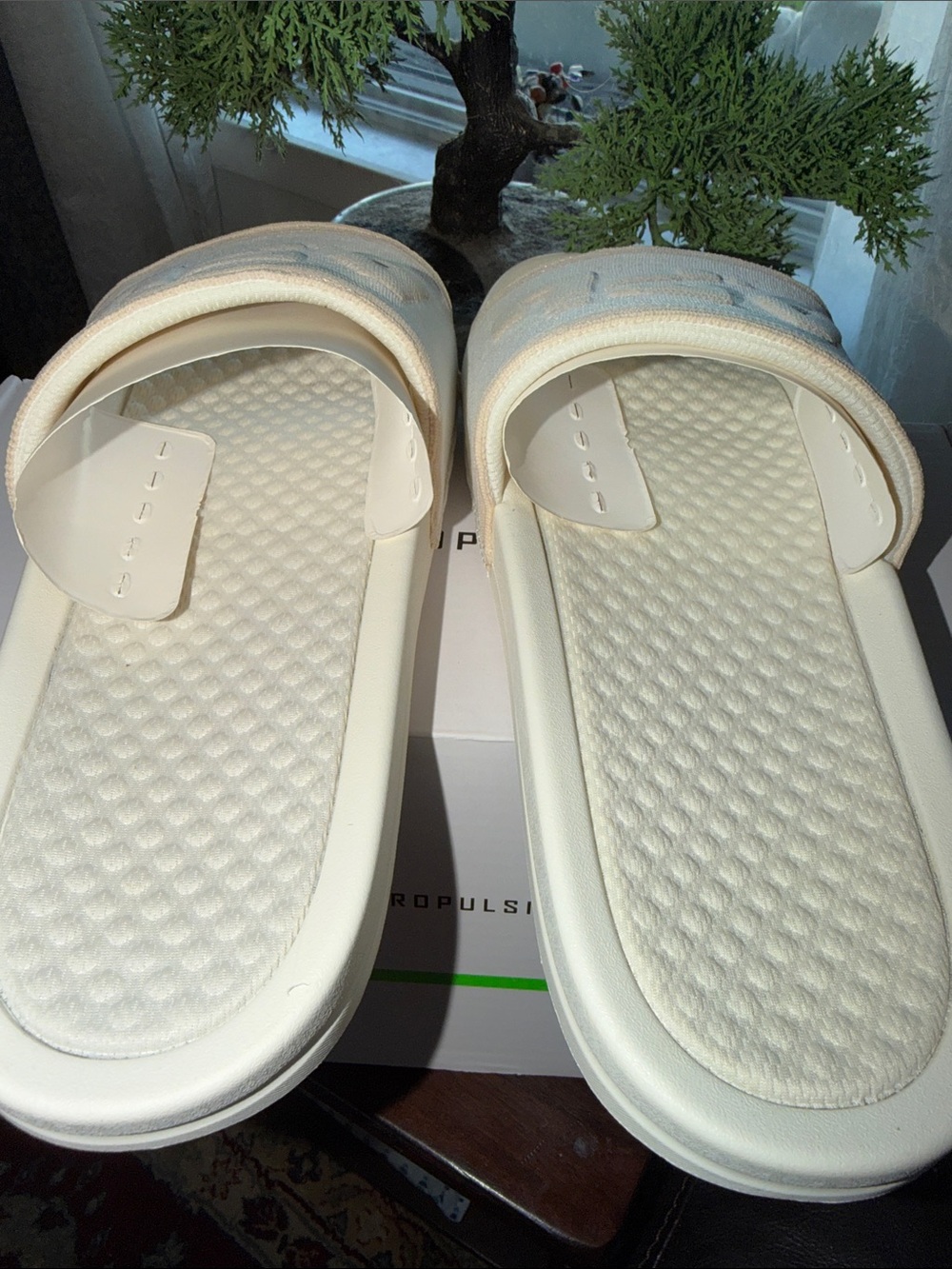 Men’s APL Cream & Beige Logo Slide Sandals - Picture 4 of 6